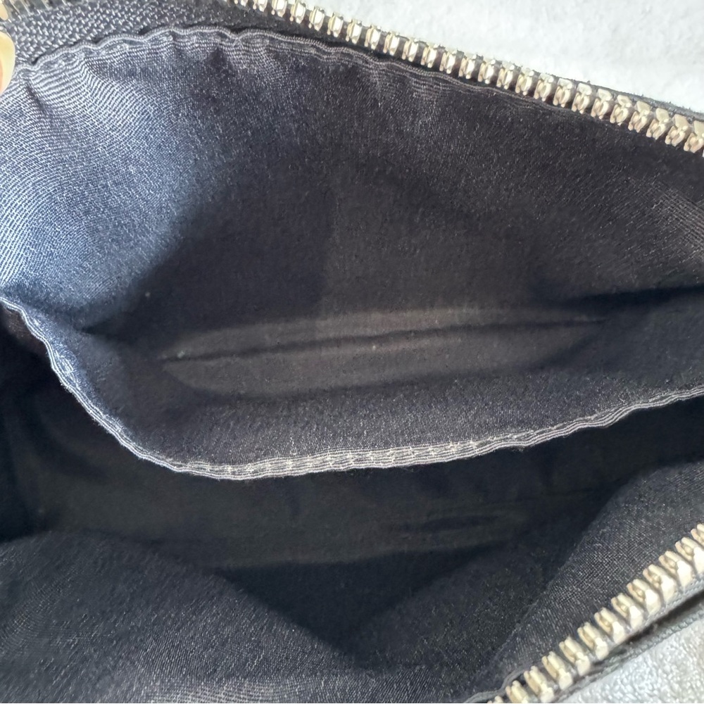 Black Vintage Y2K Coach Handbag - Model 6094 - Picture 7 of 13